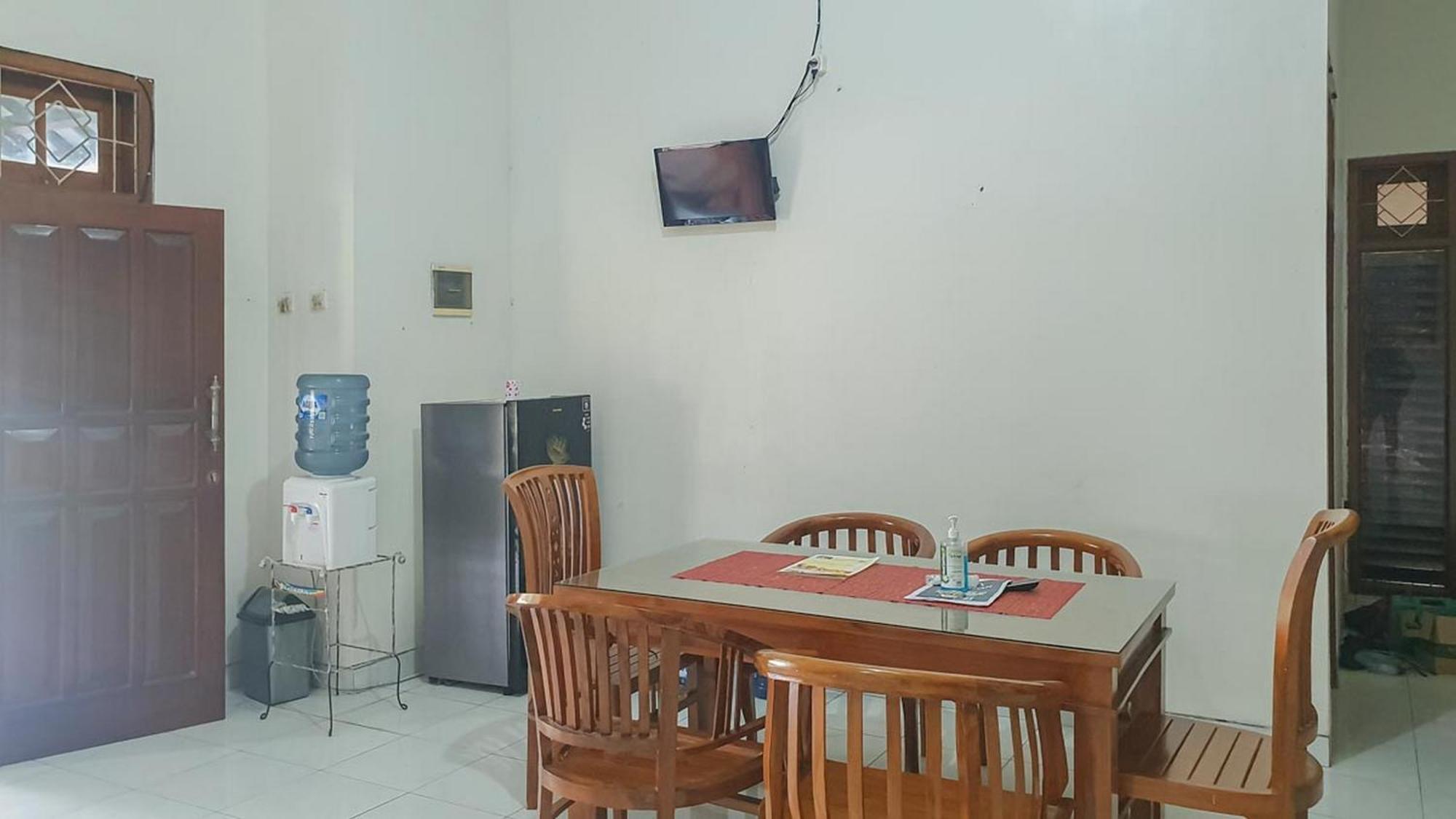 Villa Pakis Residence Banyuwangi بانيووانجى المظهر الخارجي الصورة